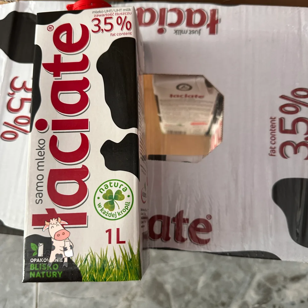 Sữa tươi nguyên kem Laciate béo 3.5% , thùng 12 lít